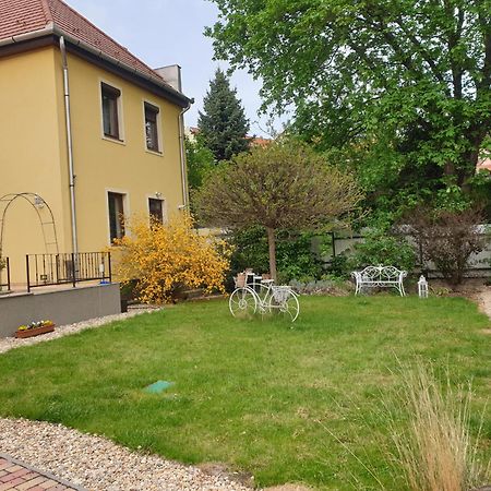 Diofa Vendeghaz Apartment Егер Екстериор снимка